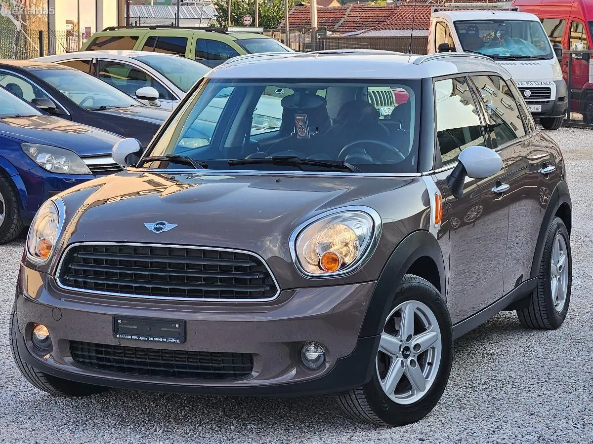 Mini Countryman 1.6d Uvezen od svajcarija kako nov